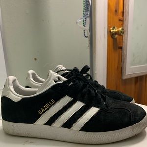 Adidas Gazelle size 7 women’s